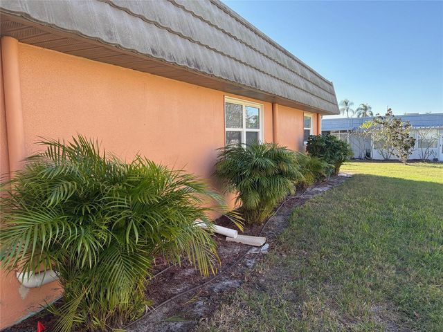 201 BEDFORD STREET 95, Sun City Center, FL 33573