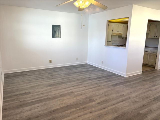 201 BEDFORD STREET 95, Sun City Center, FL 33573