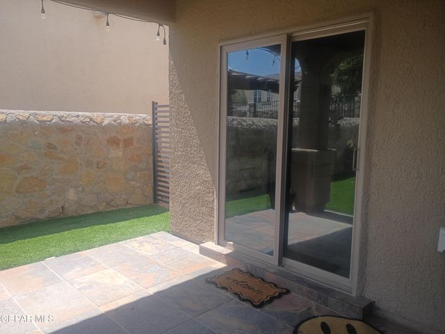 7612 Dawnlight Lane, El Paso, TX 79911