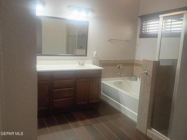7612 Dawnlight Lane, El Paso, TX 79911
