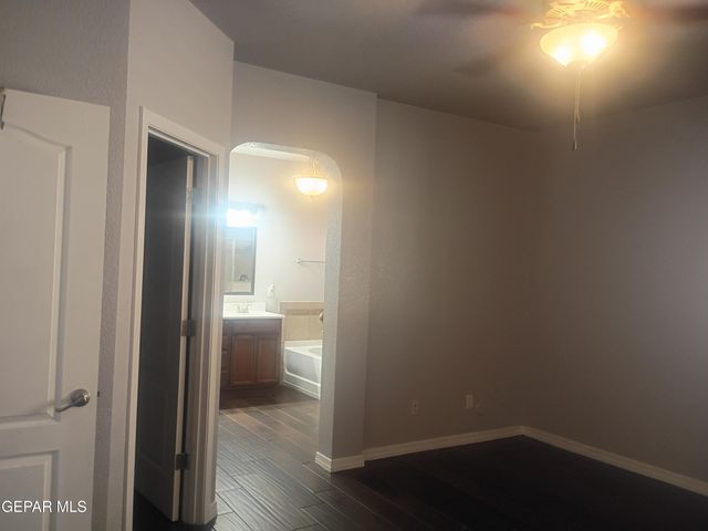7612 Dawnlight Lane, El Paso, TX 79911