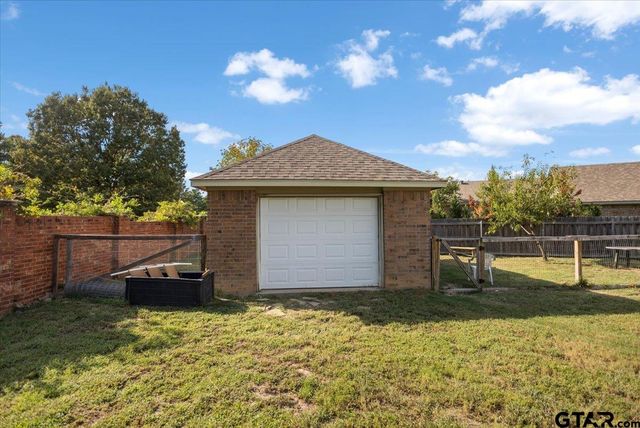 4007 Chapel Ridge, Tyler, TX 75707