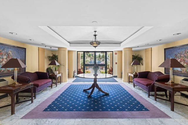170 Gore St 417, Cambridge, MA 02141