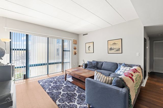 170 Gore St 417, Cambridge, MA 02141