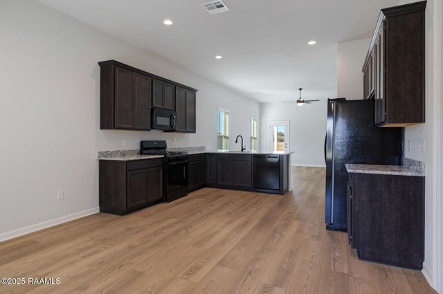 225 Wakely Court, Lafayette, LA 70506