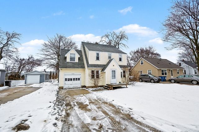 529 Pinecrest Street, Holland Twp, MI 49424
