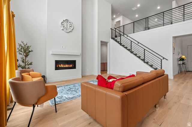 1285 E GRANTHAM WAY, Kaysville, UT 84037