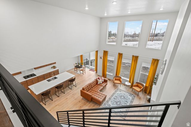 1285 E GRANTHAM WAY, Kaysville, UT 84037