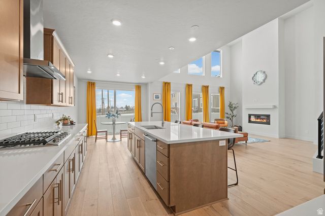 1285 E GRANTHAM WAY, Kaysville, UT 84037