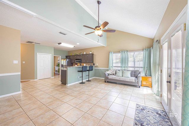 689 Ridgewood Drive, Daphne, AL 36526