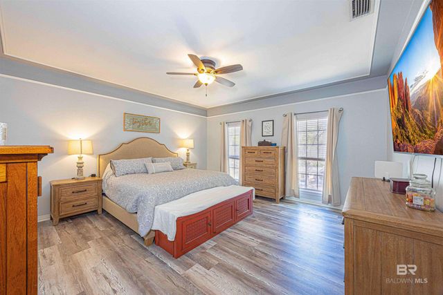 689 Ridgewood Drive, Daphne, AL 36526