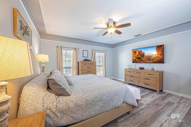 689 Ridgewood Drive, Daphne, AL 36526