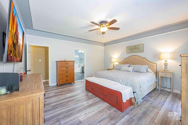 689 Ridgewood Drive, Daphne, AL 36526