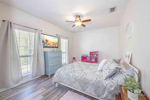 689 Ridgewood Drive, Daphne, AL 36526