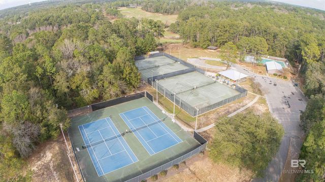 689 Ridgewood Drive, Daphne, AL 36526