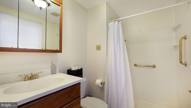 634 CONESTOGA LN, Lansdale, PA 19446