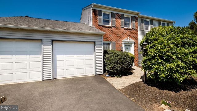634 CONESTOGA LN, Lansdale, PA 19446