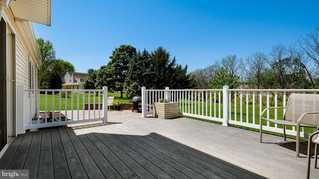 634 CONESTOGA LN, Lansdale, PA 19446