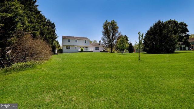 634 CONESTOGA LN, Lansdale, PA 19446