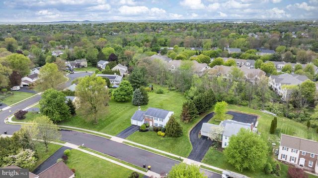 634 CONESTOGA LN, Lansdale, PA 19446