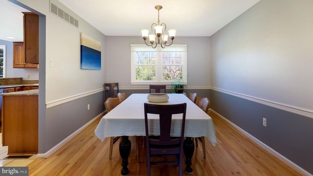 634 CONESTOGA LN, Lansdale, PA 19446