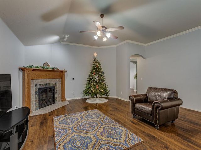 1000 Westridge Drive, Yukon, OK 73099