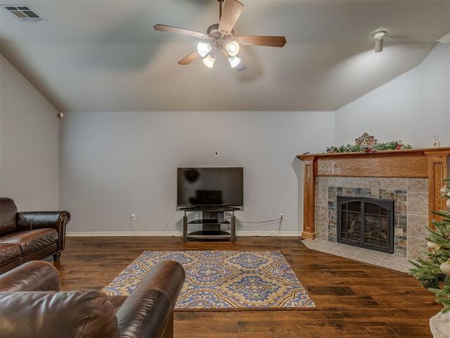 1000 Westridge Drive, Yukon, OK 73099