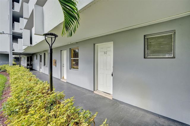 1601 NE 191 ST B112, Miami, FL 33179