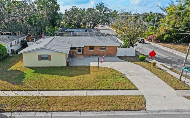 1233 LORIE CIRCLE, Brandon, FL 33510