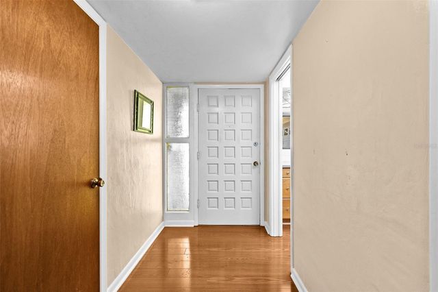 1233 LORIE CIRCLE, Brandon, FL 33510