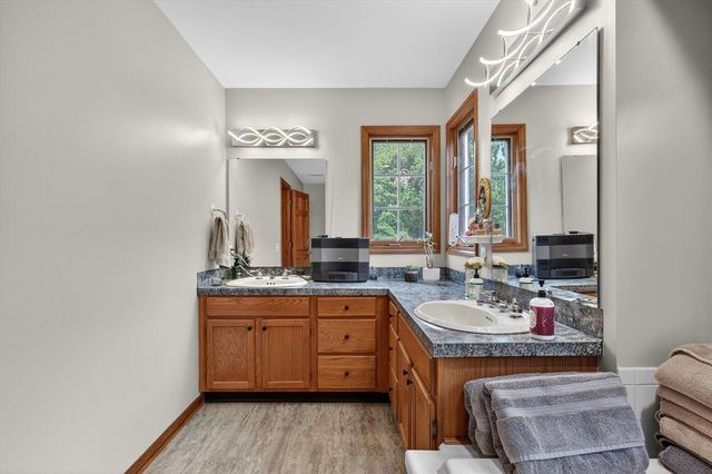 6325 Knoll Drive, Middleville, MI 49333