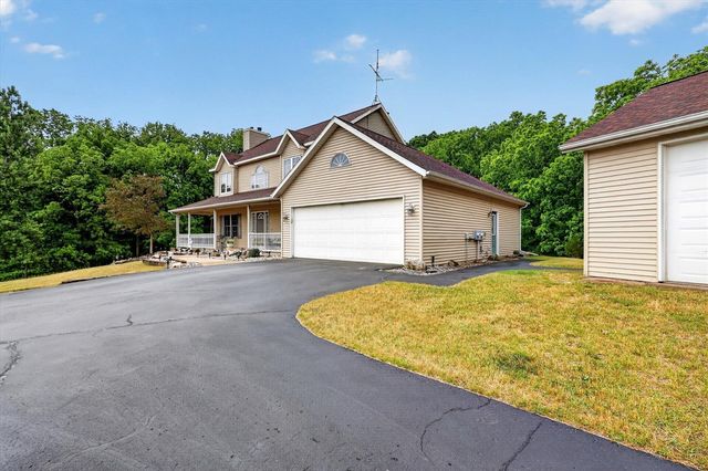 6325 Knoll Drive, Middleville, MI 49333