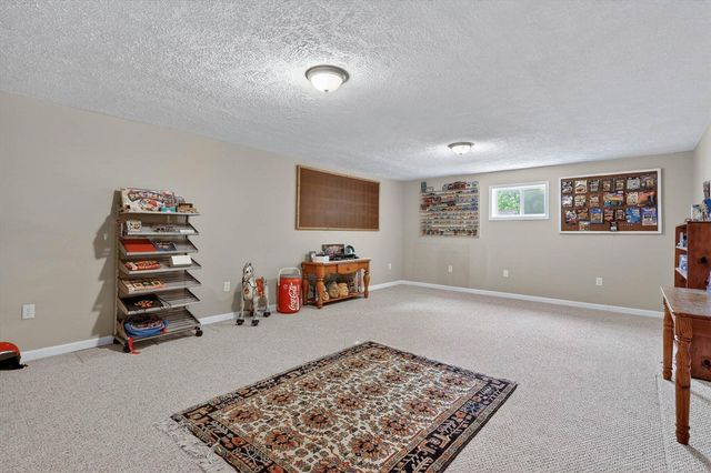 6325 Knoll Drive, Middleville, MI 49333