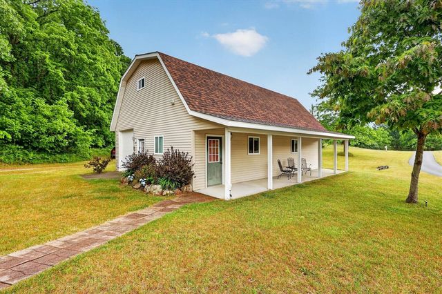 6325 Knoll Drive, Middleville, MI 49333