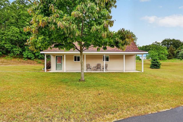 6325 Knoll Drive, Middleville, MI 49333