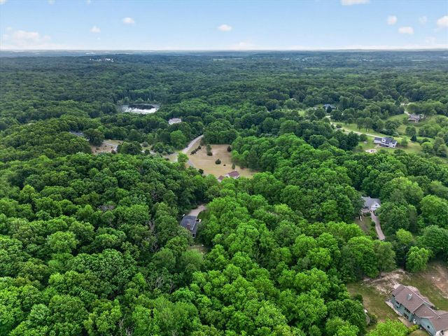 6325 Knoll Drive, Middleville, MI 49333