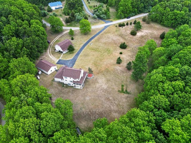 6325 Knoll Drive, Middleville, MI 49333