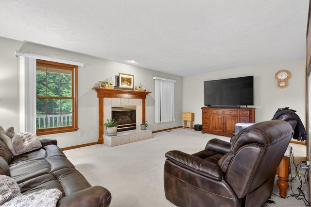 6325 Knoll Drive, Middleville, MI 49333