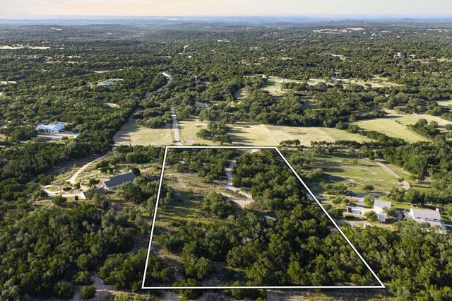 5601 W Fitzhugh RD, Dripping Springs, TX 78620