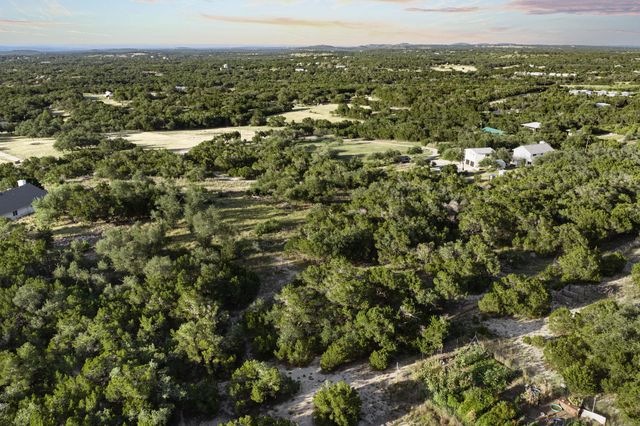 5601 W Fitzhugh RD, Dripping Springs, TX 78620