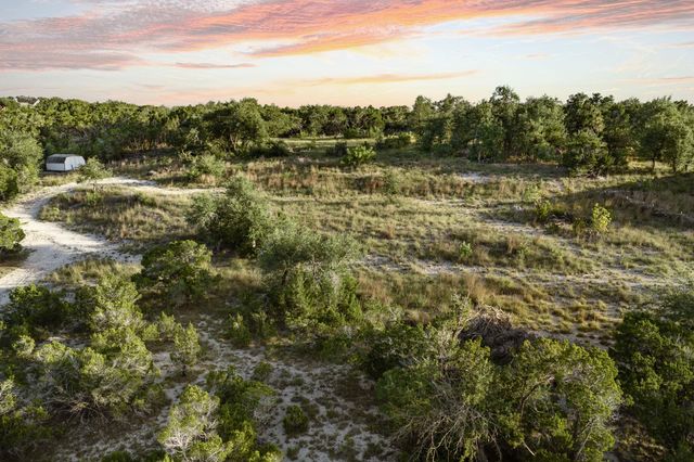 5601 W Fitzhugh RD, Dripping Springs, TX 78620