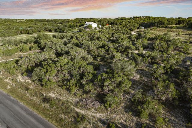 5601 W Fitzhugh RD, Dripping Springs, TX 78620