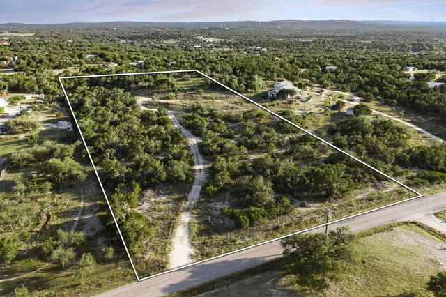 5601 W Fitzhugh RD, Dripping Springs, TX 78620