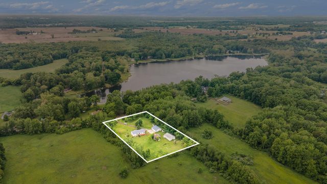 3093 104th Avenue, Trowbridge Twp, MI 49010