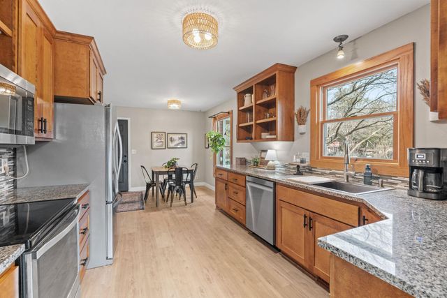 26215 Freeport Avenue, Wyoming, MN 55092