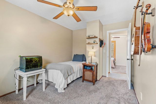 26215 Freeport Avenue, Wyoming, MN 55092