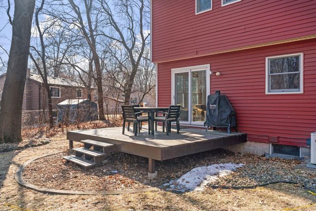 26215 Freeport Avenue, Wyoming, MN 55092