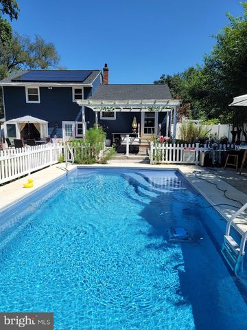 24 ESTATE RD, Lumberton, NJ 08048