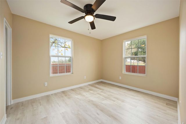 3001 Fm 360 Unit A Or B Road, Rosenberg, TX 77471