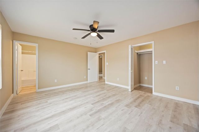 3001 Fm 360 Unit A Or B Road, Rosenberg, TX 77471